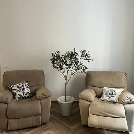 Apartment Center Taranto
